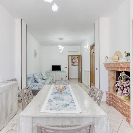 Casa Mirea In Salento Apartmán *